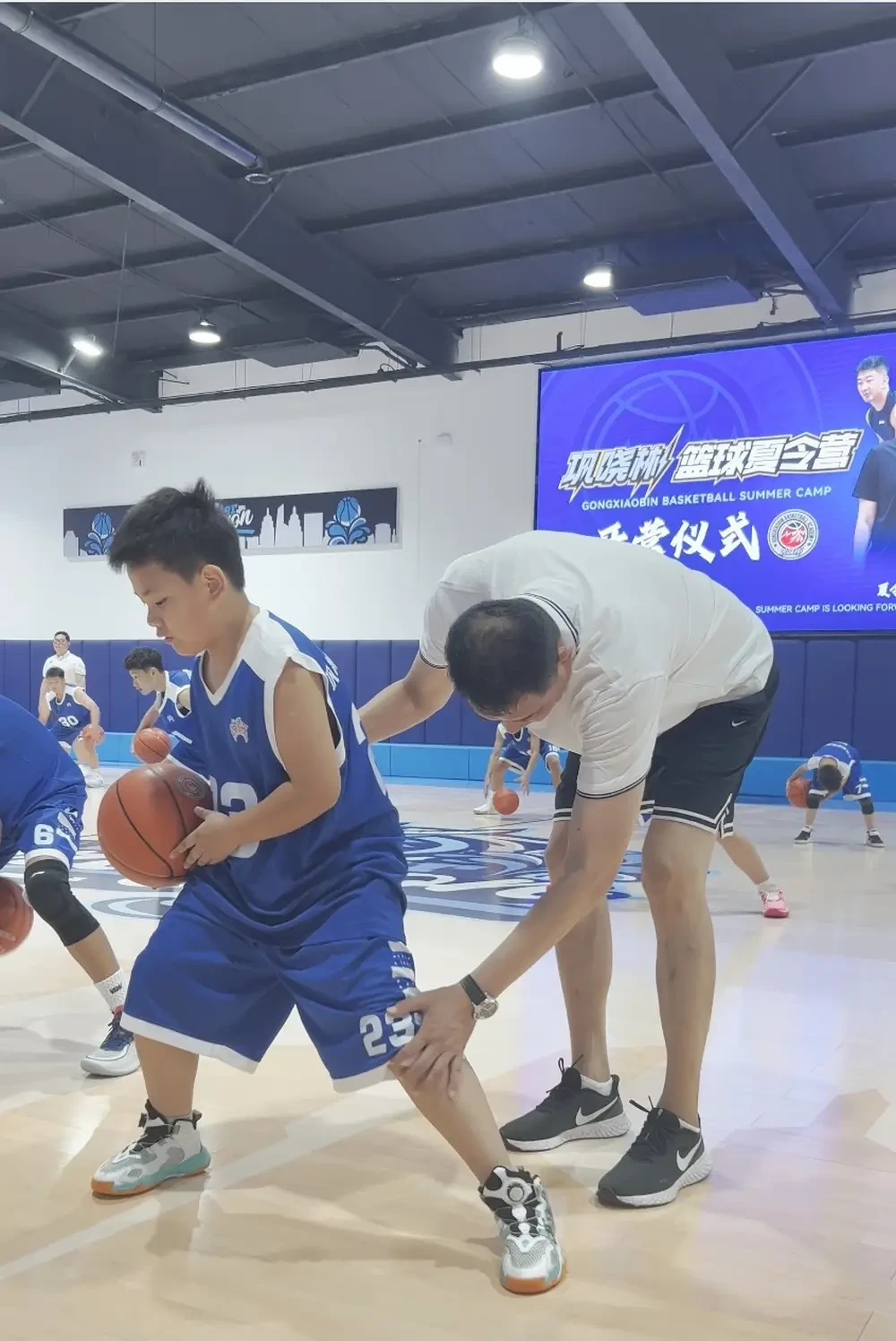 青少年学生篮球训练营发言稿_2